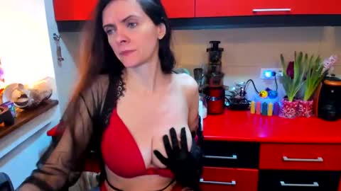 Snapshot of sexqueen1111 chatting on 23, 2, 2025 sexqueen1111 online show from 23, 2, 2025