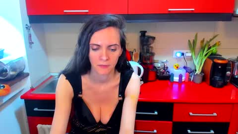 Snapshot of sexqueen1111 chatting on 9, 3, 2025 sexqueen1111 online show from 9, 3, 2025