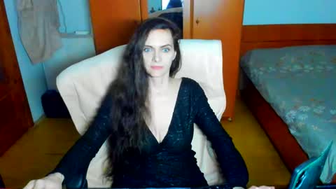 sexqueen1111 online show from 9, 5, 2026