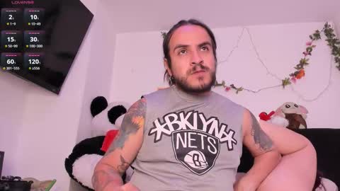 Snapshot of sextape_couple chatting on 18, 3, 2026 Ask me online show from 18, 3, 2026