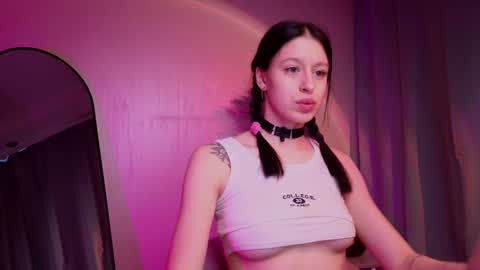 sextezi online show from 6, 1, 2025