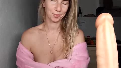 Snapshot of sexualangel chatting on 29, 5, 2026 Verona online show from 29, 5, 2026