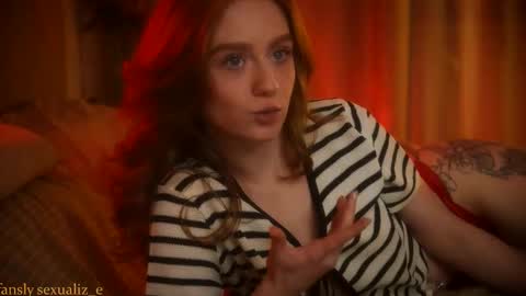 Snapshot of sexualiz_e chatting on 4, 11, 2025 Liz online show from 4, 11, 2025