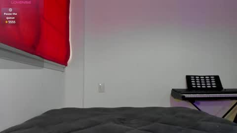 Andrea online show from 1, 2, 2025