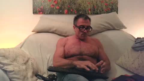Sexurbation online show from 1, 7, 2026