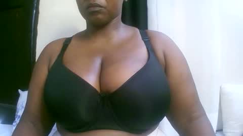 sexxi_ebony online show from 22, 3, 2026