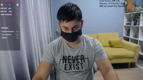 Snapshot of sexxxdickbig chatting on 5, 2, 2026 Tommy online show from 5, 2, 2026