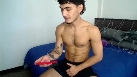 Snapshot of sexxxyjuan99 chatting on 20, 4, 2026 JUAN online show from 20, 4, 2026