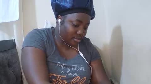 sexxy_bree online show from 3, 10, 2025