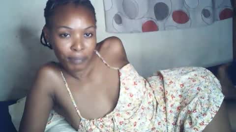 Snapshot of sexxy_curvy23 chatting on 6, 1, 2026 sexxy_curvy23 online show from 6, 1, 2026