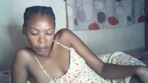 Snapshot of sexxy_curvy23 chatting on 6, 1, 2026 sexxy_curvy23 online show from 6, 1, 2026