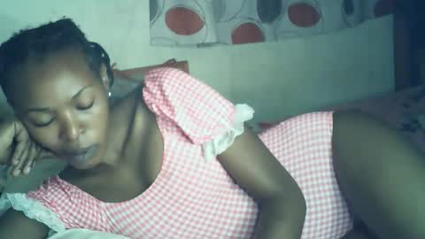 sexxy_curvy23 online show from 14, 1, 2026