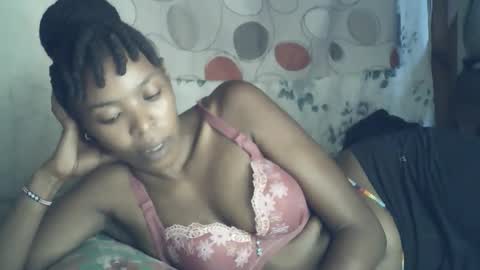 Snapshot of sexxy_curvy23 chatting on 7, 3, 2026 sexxy_curvy23 online show from 7, 3, 2026