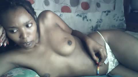 Snapshot of sexxy_curvy23 chatting on 19, 3, 2026 sexxy_curvy23 online show from 19, 3, 2026