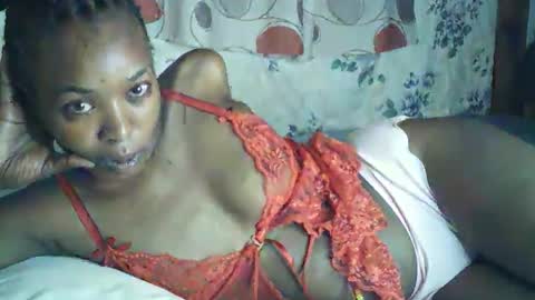 Snapshot of sexxy_curvy23 chatting on 29, 3, 2026 sexxy_curvy23 online show from 29, 3, 2026