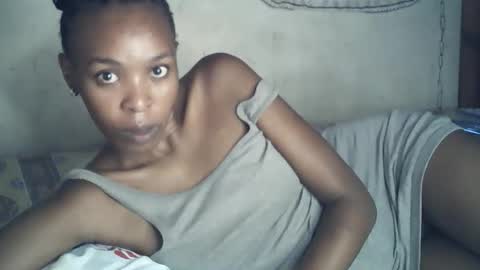 Snapshot of sexxy_curvy23 chatting on 4, 4, 2026 sexxy_curvy23 online show from 4, 4, 2026