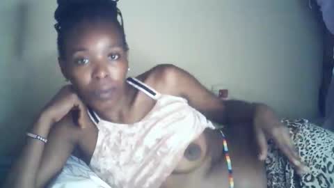 Snapshot of sexxy_curvy23 chatting on 16, 5, 2026 sexxy_curvy23 online show from 16, 5, 2026