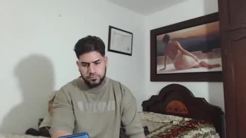 Snapshot of sexxy_man69 chatting on 24, 12, 2024 sexxy man online show from 24, 12, 2024