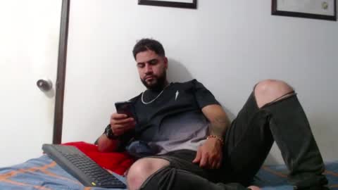 Snapshot of sexxy_man69 chatting on 17, 9, 2025 sexxy man online show from 17, 9, 2025