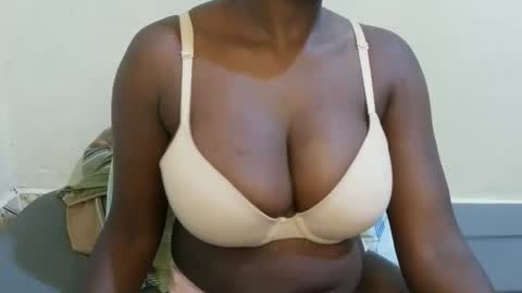 sexxy_maya1 online show from 21, 3, 2026