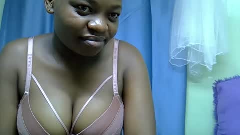 African Queen online show from 17, 5, 2026