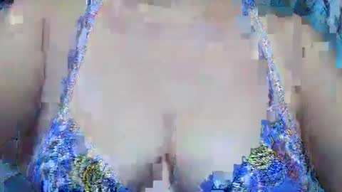 Snapshot of sexxyicee69 chatting on 17, 2, 2025 misslovely j online show from 17, 2, 2025