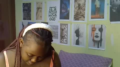 Snapshot of sexxykaree chatting on 25, 4, 2026 sexxykaree online show from 25, 4, 2026