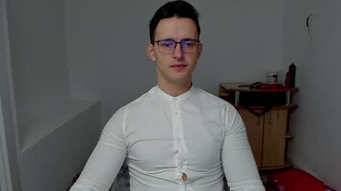 Snapshot of sexxymuscles4u chatting on 9, 1, 2025 Sexxymuscles4U online show from 9, 1, 2025