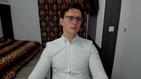 Snapshot of sexxymuscles4u chatting on 10, 3, 2025 Sexxymuscles4U online show from 10, 3, 2025