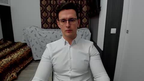 Snapshot of sexxymuscles4u chatting on 11, 3, 2025 Sexxymuscles4U online show from 11, 3, 2025