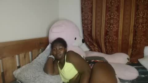Snapshot of sexxypritty chatting on 2, 10, 2025 sexxypritty online show from 2, 10, 2025