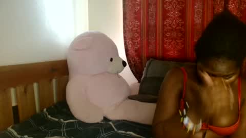 Snapshot of sexxypritty chatting on 3, 10, 2025 sexxypritty online show from 3, 10, 2025