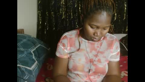 Snapshot of sexxypritty chatting on 30, 10, 2025 sexxypritty online show from 30, 10, 2025