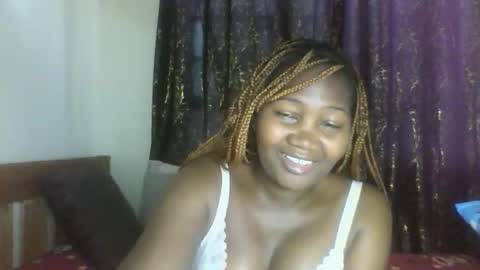 Snapshot of sexxypritty chatting on 28, 11, 2025 sexxypritty online show from 28, 11, 2025