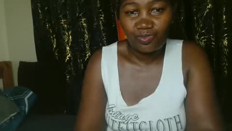 Snapshot of sexxypritty chatting on 17, 5, 2026 sexxypritty online show from 17, 5, 2026