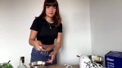 Snapshot of sexy__emma chatting on 23, 12, 2024 sexy__emma online show from 23, 12, 2024