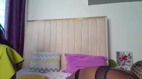 sexy_ari2 online show from 10, 5, 2026