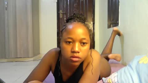 Snapshot of sexy_ariana_2 chatting on 13, 2, 2025 Ariana online show from 13, 2, 2025