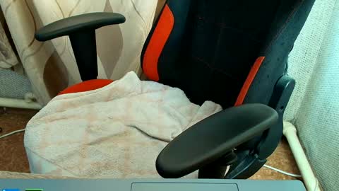 Jessica  Face only in pvt or in snapchat Dont ask more.... online show from 10, 3, 2026