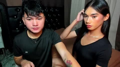 ATASHA AND ASHLEY online show from 26, 4, 2026