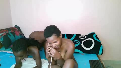 sexy_avril1 online show from 28, 2, 2025