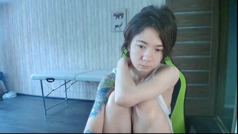Snapshot of sexy_b0rsch chatting on 5, 3, 2025 sexy_b0rsch online show from 5, 3, 2025