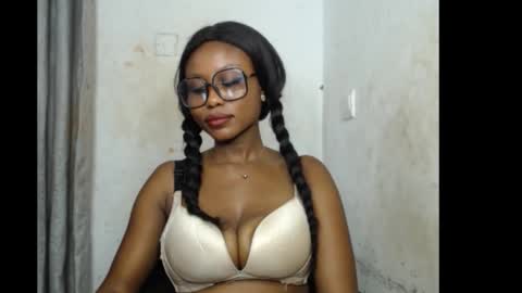Sexy blackgirl2 online show from 26, 11, 2025