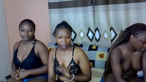 Snapshot of sexy_bello chatting on 31, 1, 2026 Bantu girl online show from 31, 1, 2026
