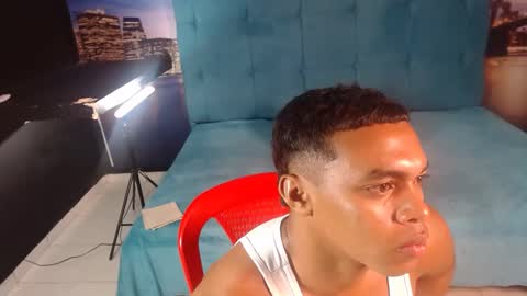 Snapshot of sexy_bigcock01 chatting on 1, 2, 2025 sexy_bigcock01 online show from 1, 2, 2025