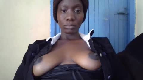 sexy_butty01 online show from 11, 10, 2025