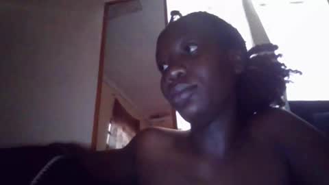 sexy_butty01 online show from 4, 12, 2025