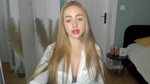 C o r a l i e online show from 29, 4, 2026