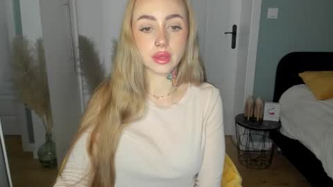 C o r a l i e online show from 18, 5, 2026