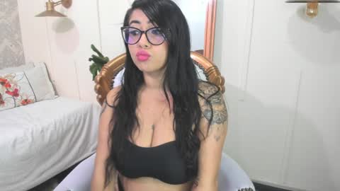  C R I S T A L  online show from 3, 12, 2024